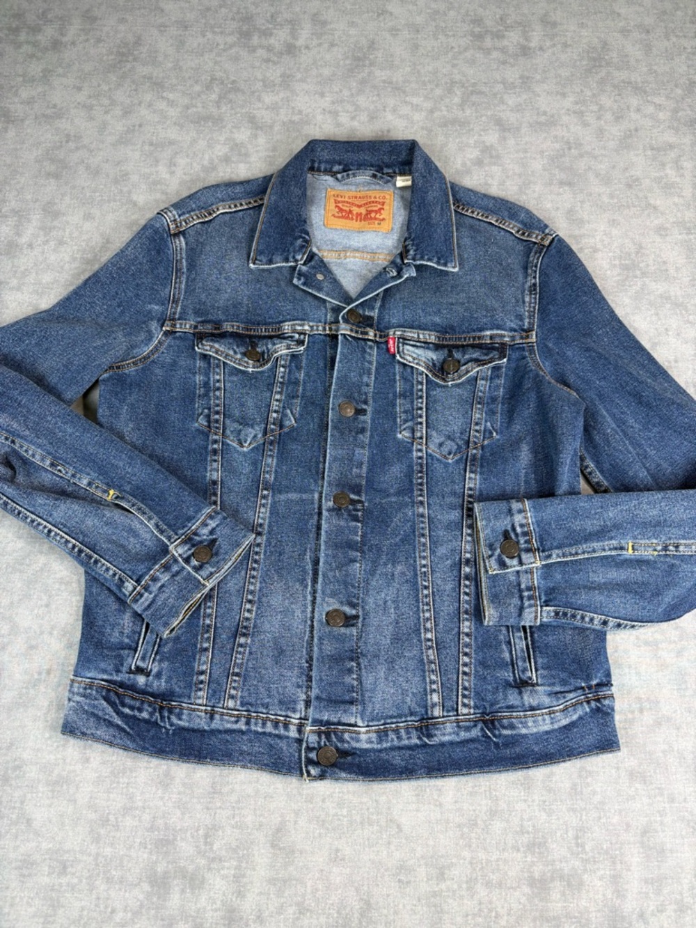 Levi’s Denim Trucker Jacket M Blue Made in Mexico 2019